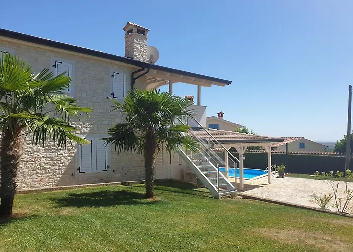 Casa Julia * Kaštelir